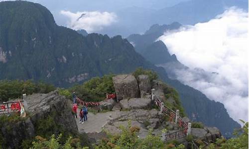 峨眉山住宿 攻略_峨眉山旅游攻略住宿一晚价格多少元